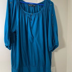 Teal 3/4 sleeve shirt
